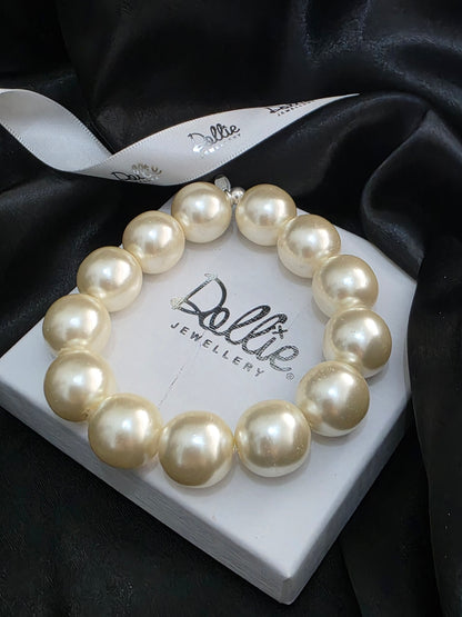 Maxi Pearl Bracelet