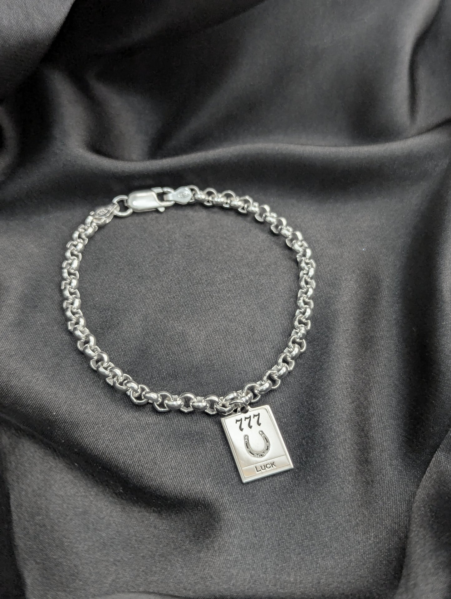 777 'Lucky' Angel Number Belcher Bracelet