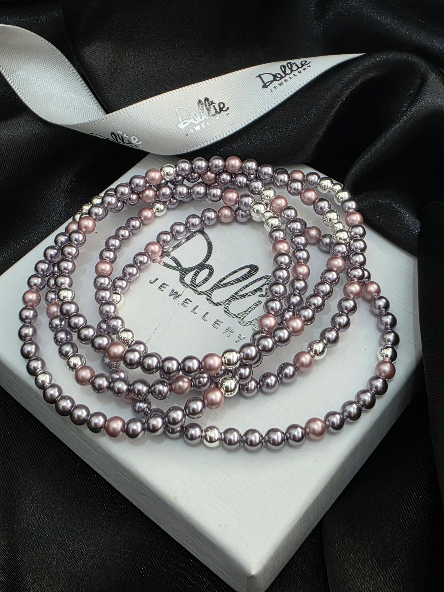 Pink and Liliac Mini Pearls Bracelet