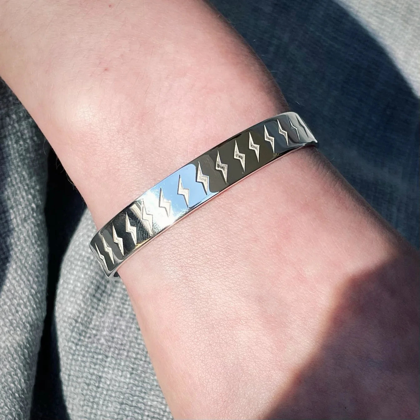 Lightning Bolt Engraved Bangle