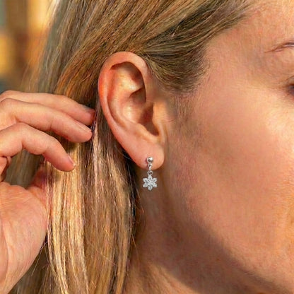 Daisy Sparkle Earrings