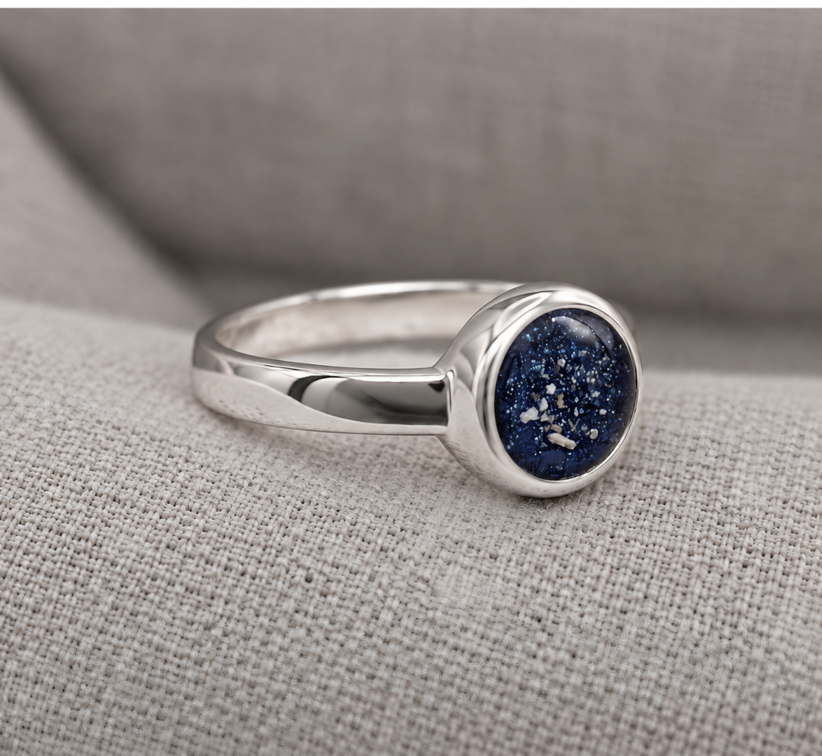 Large Round Ashes Ring