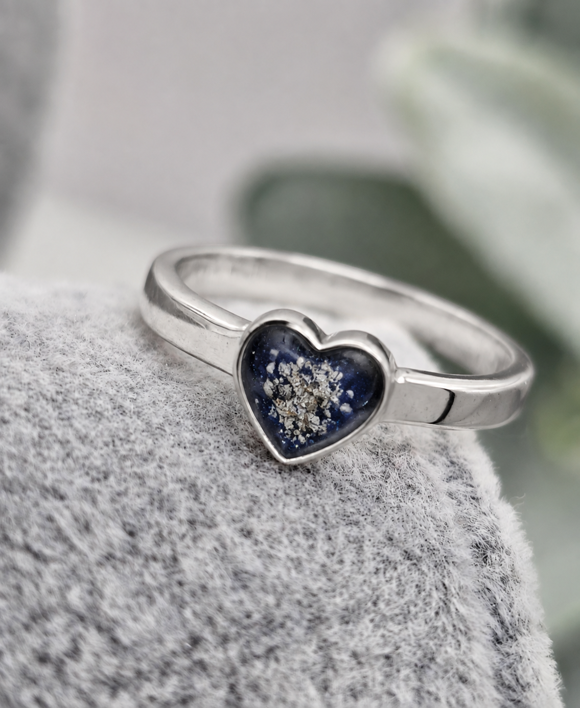 Heart Ashes Ring