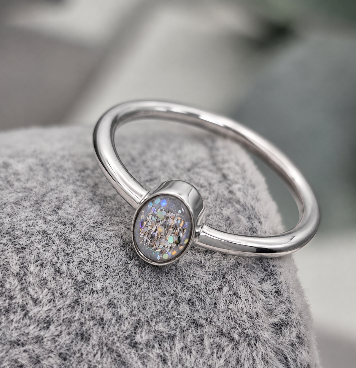 Oval Ashes Ring