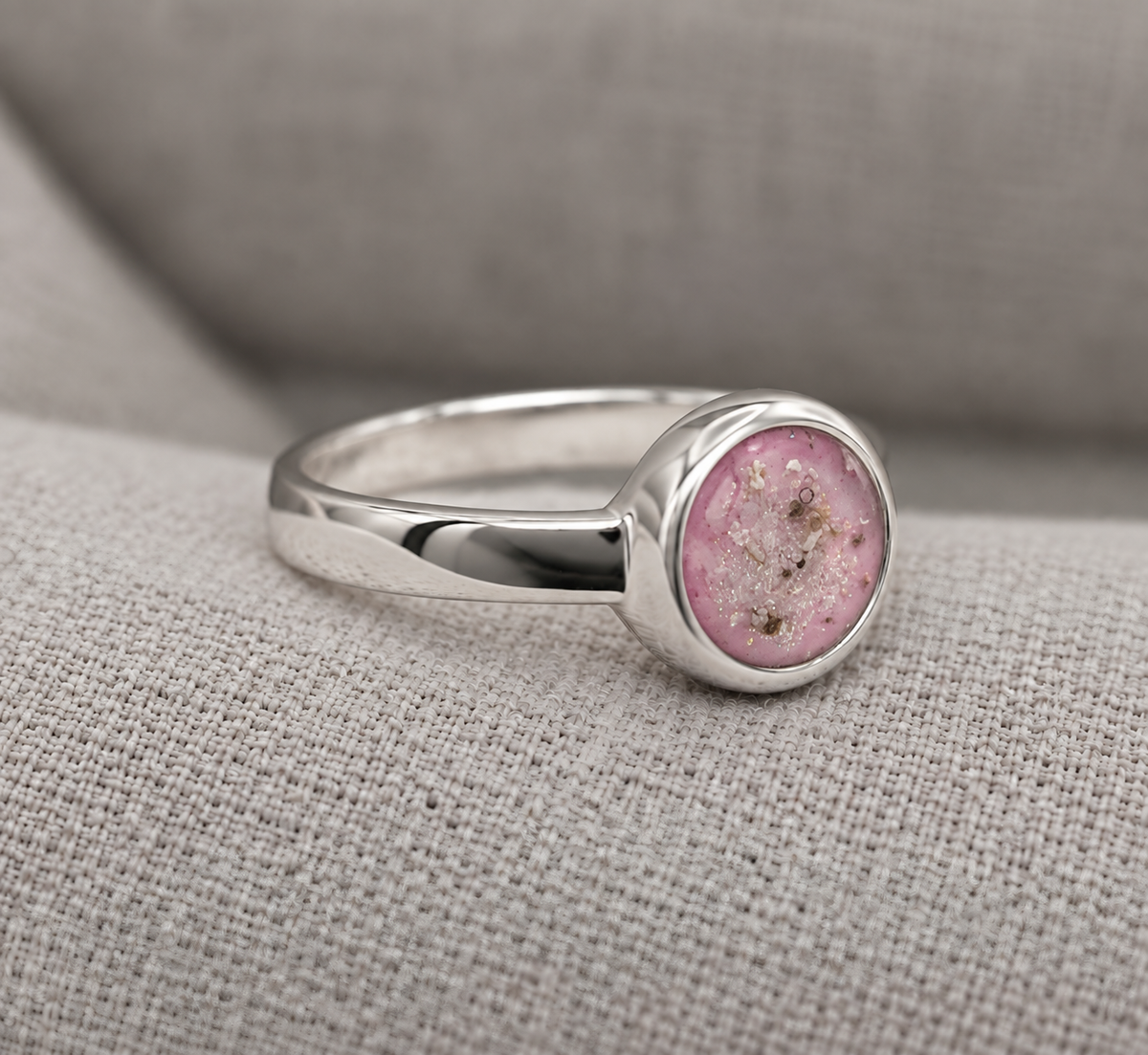 Large Round Ashes Ring