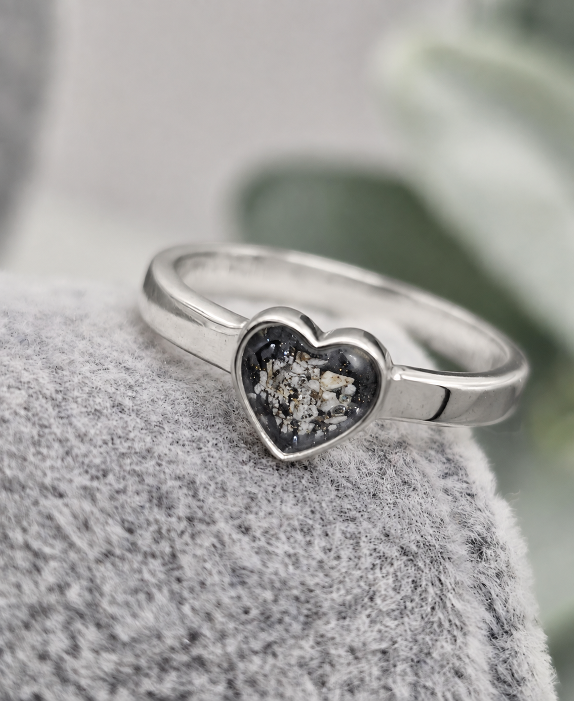 Heart Ashes Ring