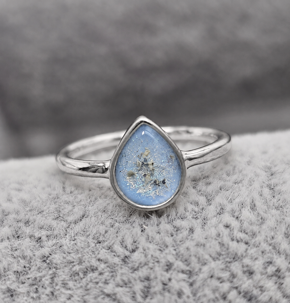 Teardrop Ashes Ring