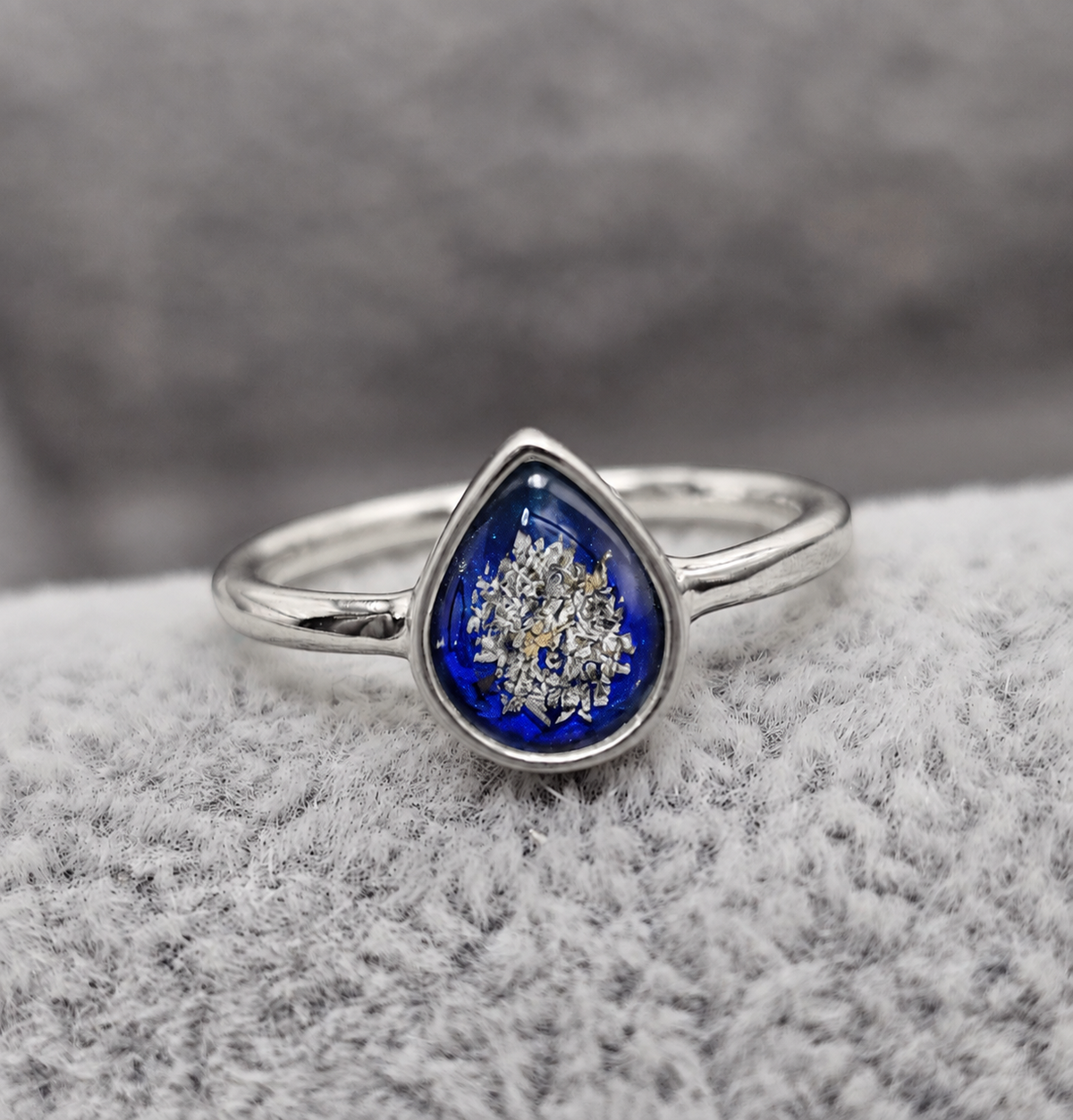Teardrop Ashes Ring