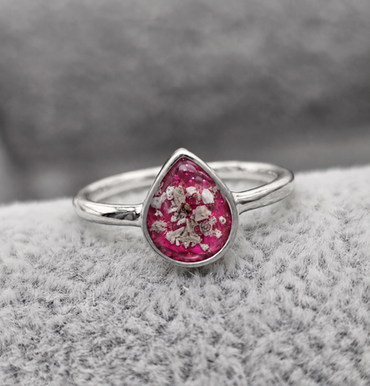 Teardrop Ashes Ring