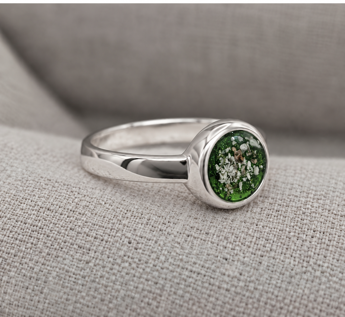 Large Round Ashes Ring