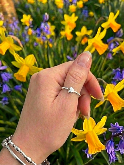 Dinky Heart Ring