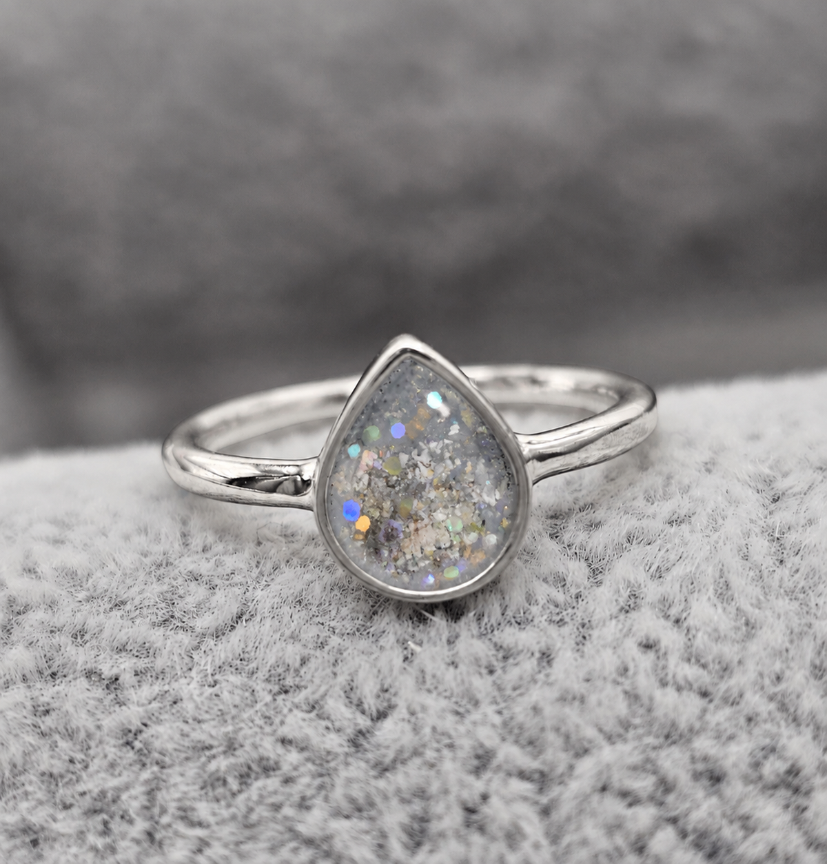 Teardrop Ashes Ring