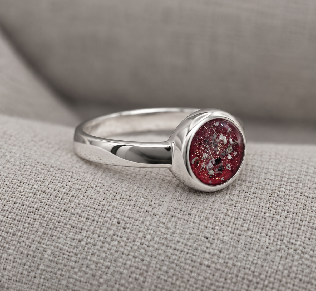 Large Round Ashes Ring